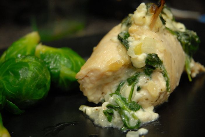 spinach and cheese stuffed chicken
